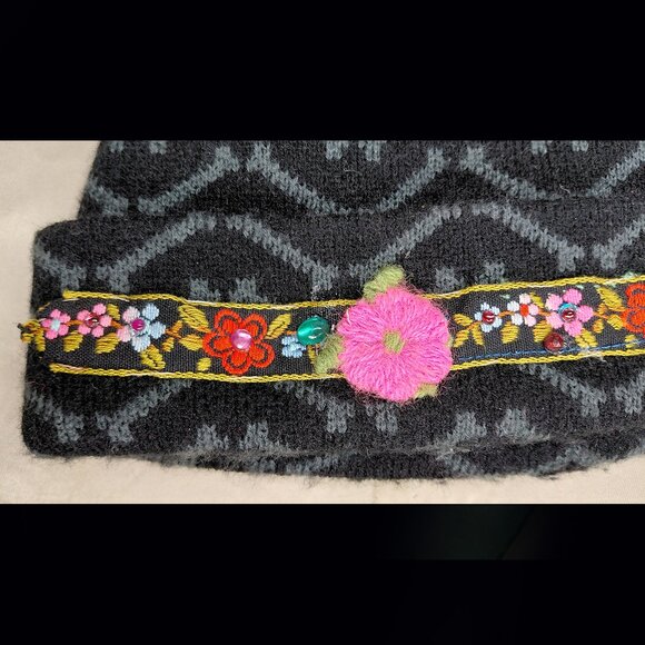 Winter Beanie Jeweled Embroidery, THICK and WARM Acrylic, OOAK Knit Cap Hat - Picture 3 of 9